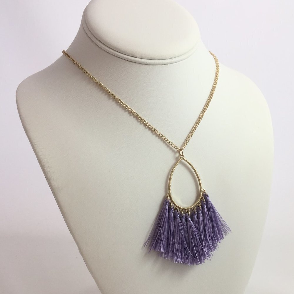 Tassel necklace jewelry purple lilac yellow gold tone elegant modern long new